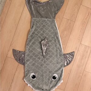 Gray Shark Tail Blanket